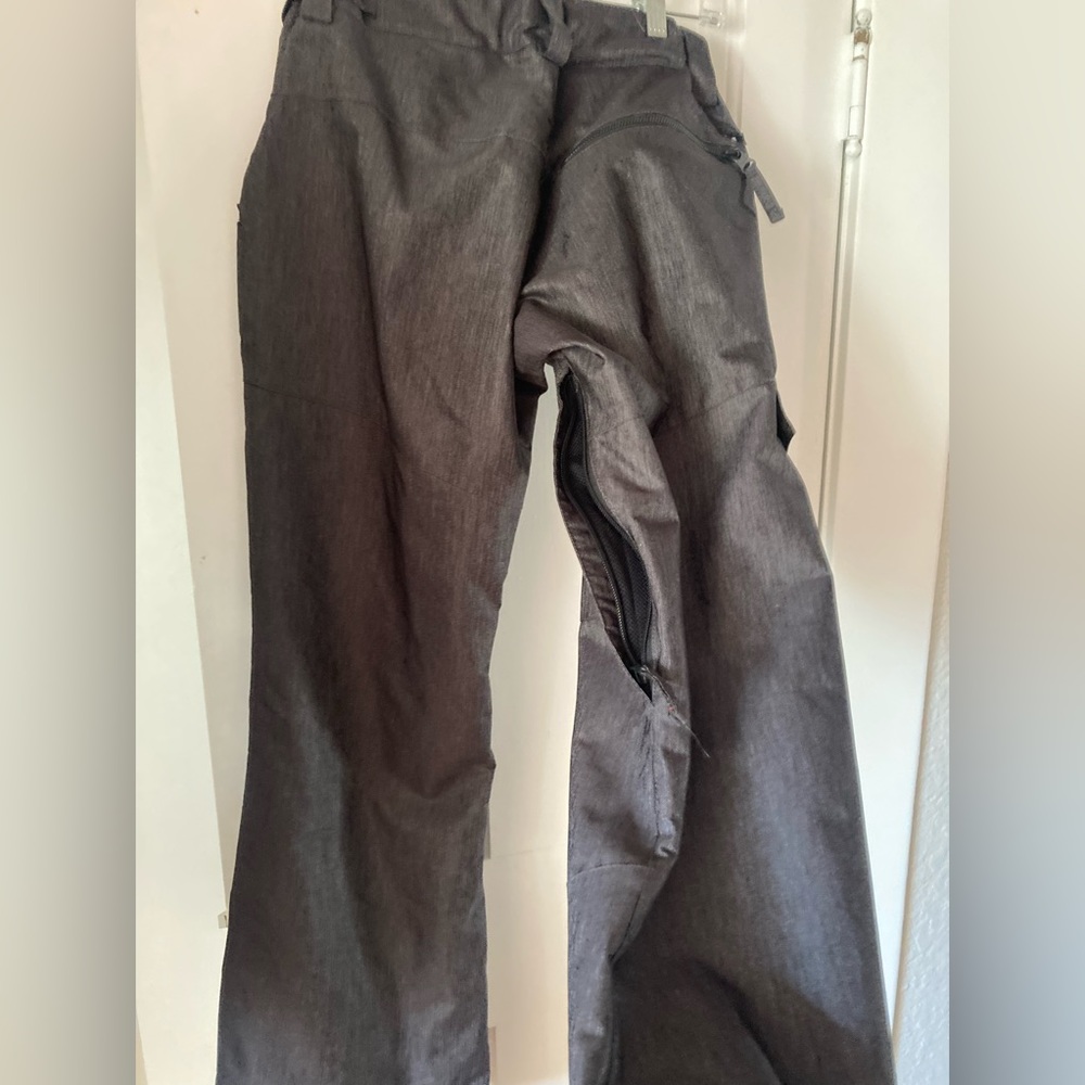 Ride women’s snowboarding pants